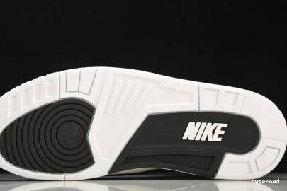 Hyperoad WHITE FRAGMENT JORDAN BLACK AIR 3 0828
